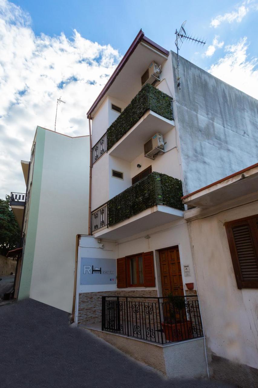 Rhegium Palace Reggio Calabria Exterior photo